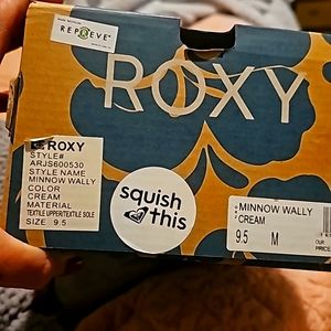 Roxy shoes New
